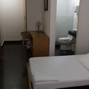 Hotel Acualina De