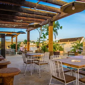 Soy Local Insignia 4* Cartagena (Kolumbien)