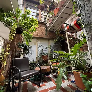 Pensión Casa Tías, Medellín